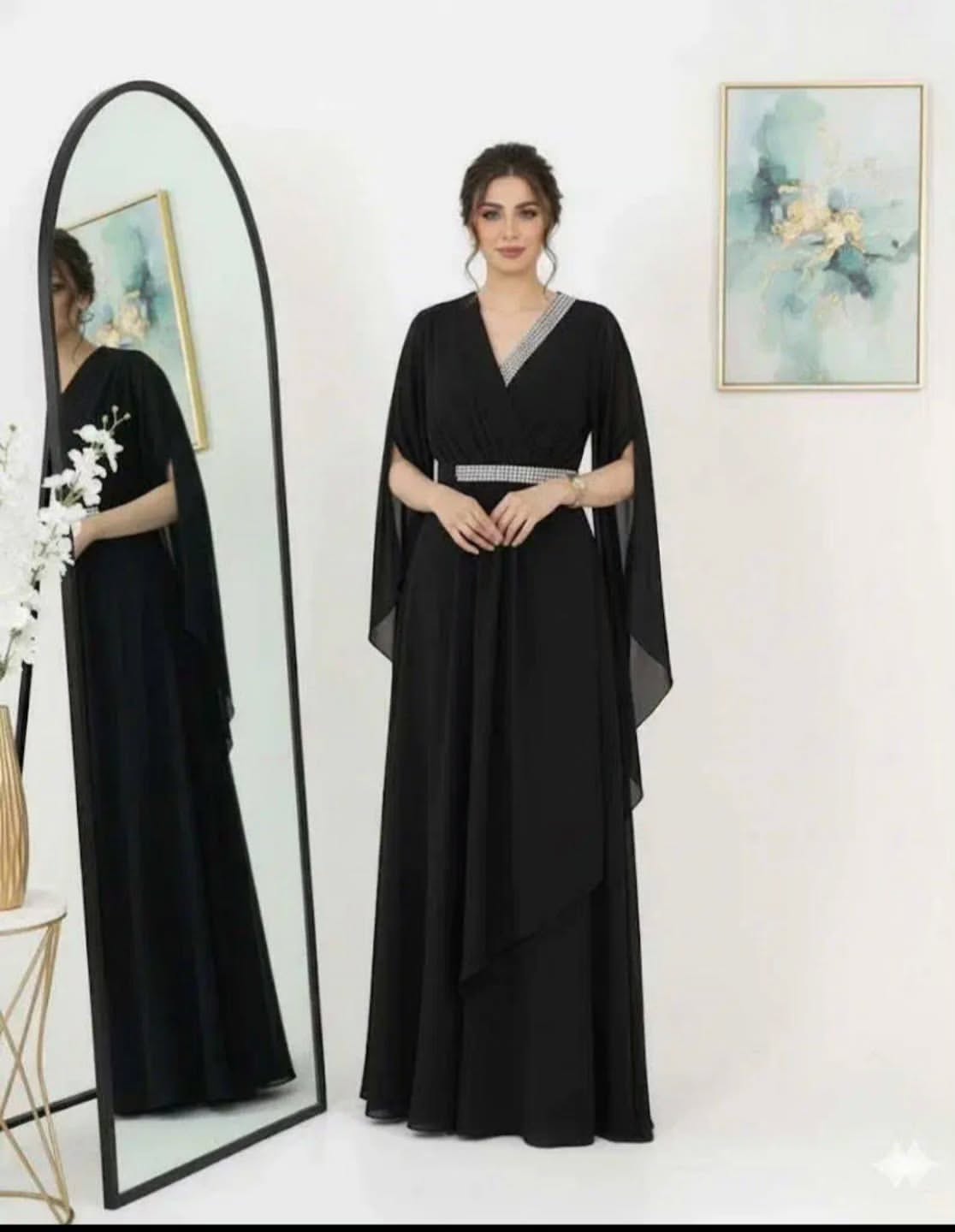 لباس مجلسی زنانه پوشیده تک رنگ مشکی